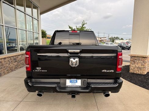 Used 2022 RAM 1500 Limited w/ Body-Colour Bumper Group AWD/4WD image 4