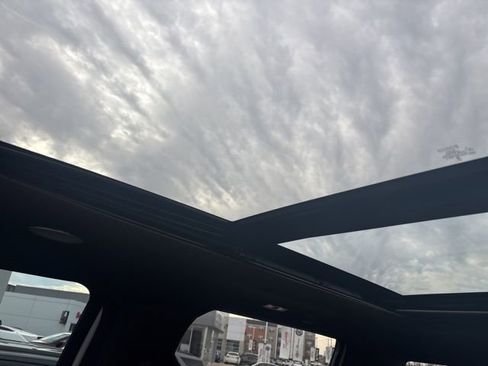 Used 2024 Ford F350 King Ranch w/ Chrome Package image 9