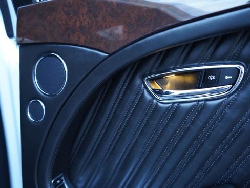 Used 2019 Bentley Mulsanne image 63