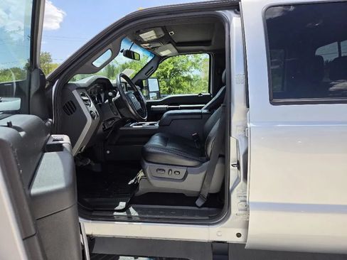 Used 2016 Ford F350 Lariat w/ Lariat Ultimate Package AWD/4WD image 13