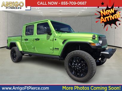 Used 2025 Jeep Gladiator Sport