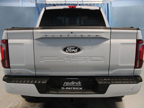 Used 2025 Ford F150 Platinum image 34