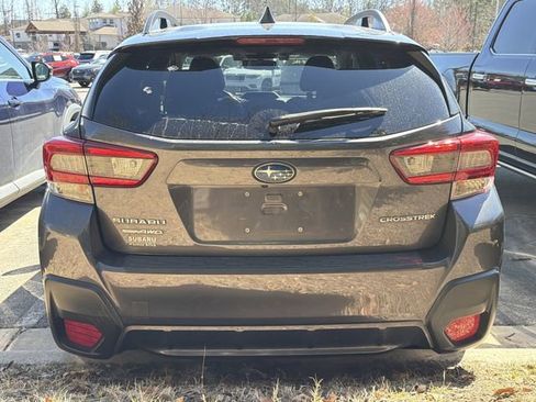 Used 2021 Subaru Crosstrek 2.0i Premium w/ Moonroof Package image 5