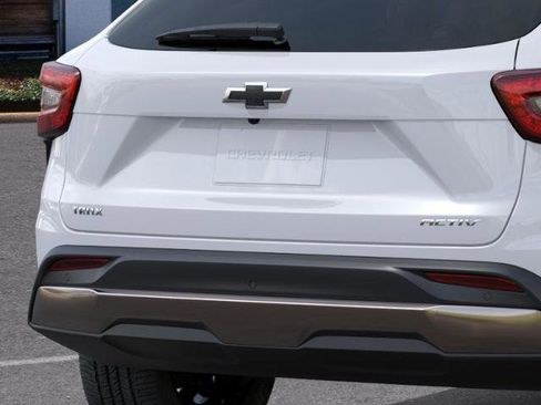 New 2026 Chevrolet Trax ACTIV image 14