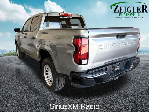 Used 2023 Chevrolet Colorado W/T RWD image 4