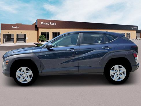 New 2026 Hyundai Kona SE FWD image 3