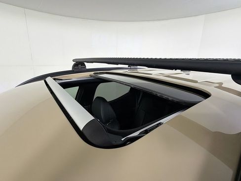 Used 2024 Hyundai Santa Cruz Limited image 16