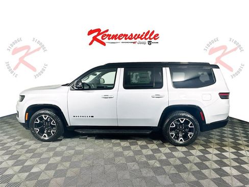 New 2025 Jeep Wagoneer Series II image 4