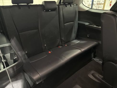Certified 2024 Toyota Grand Highlander AWD image 23