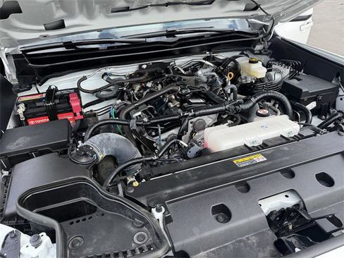 Certified 2024 Toyota Tacoma SR5 w/ SR5 Upgrade Package image 24