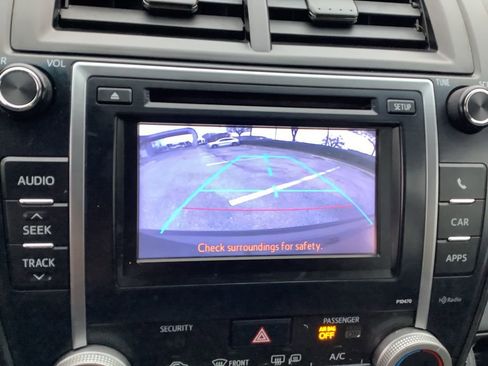 Used 2014 Toyota Camry SE image 26