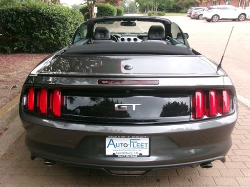 Used 2015 Ford Mustang GT Premium RWD image 9