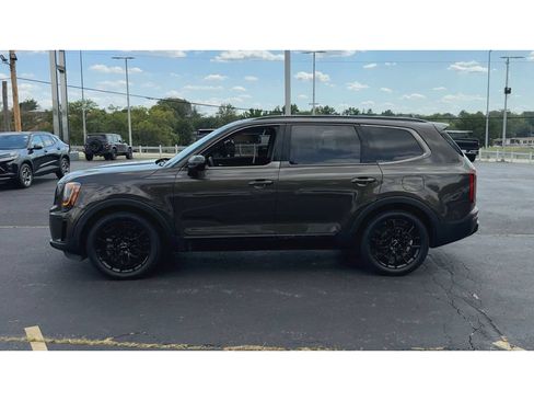 Used 2022 Kia Telluride SX w/ SX Prestige Package AWD/4WD image 5