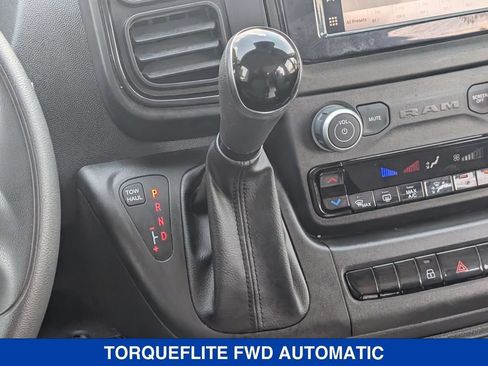 Used 2026 RAM ProMaster 2500 w/ Convenience Group FWD image 25