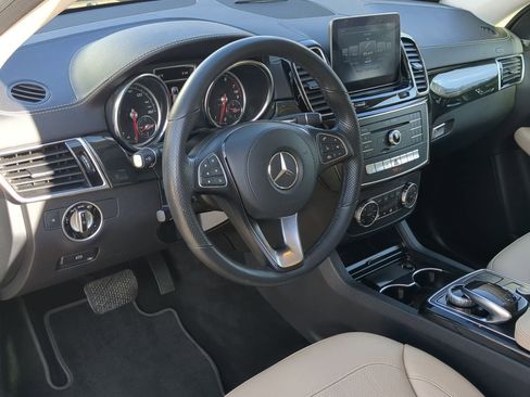 Used 2019 Mercedes-Benz GLS 450 4MATIC image 13