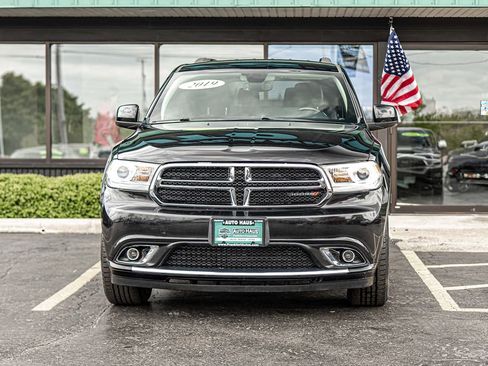 Used 2019 Dodge Durango SXT AWD/4WD image 2