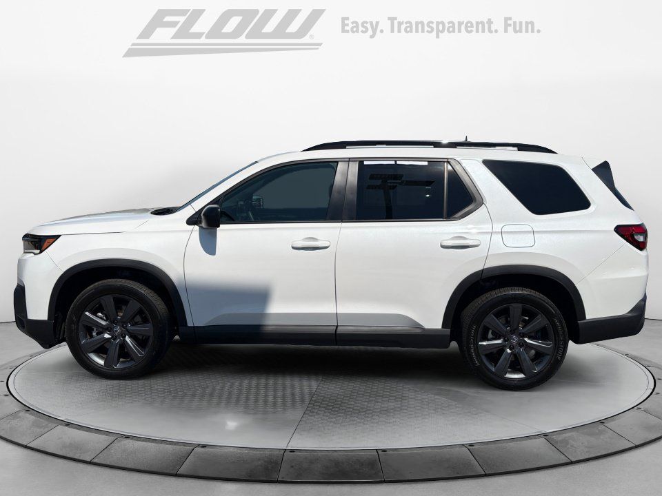 Certified 2026 Honda Pilot Sport image 5