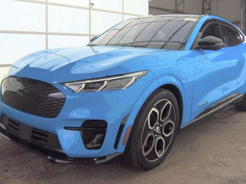 Used 2023 Ford Mustang Mach-E GT image 5