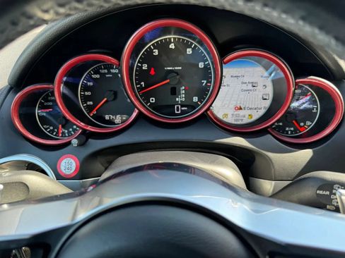 Used 2017 Porsche Cayenne Platinum Edition AWD/4WD image 21
