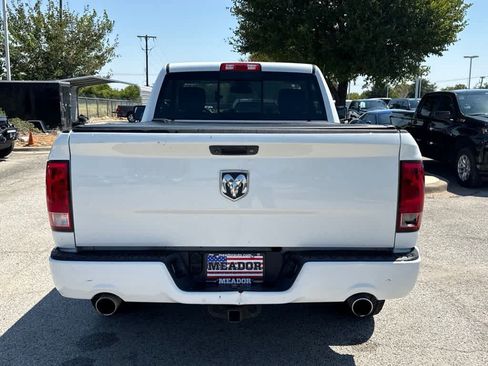 Used 2014 RAM 1500 Express RWD image 4
