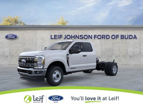 New 2025 Ford F350 XL w/ XL Chrome Package image 1