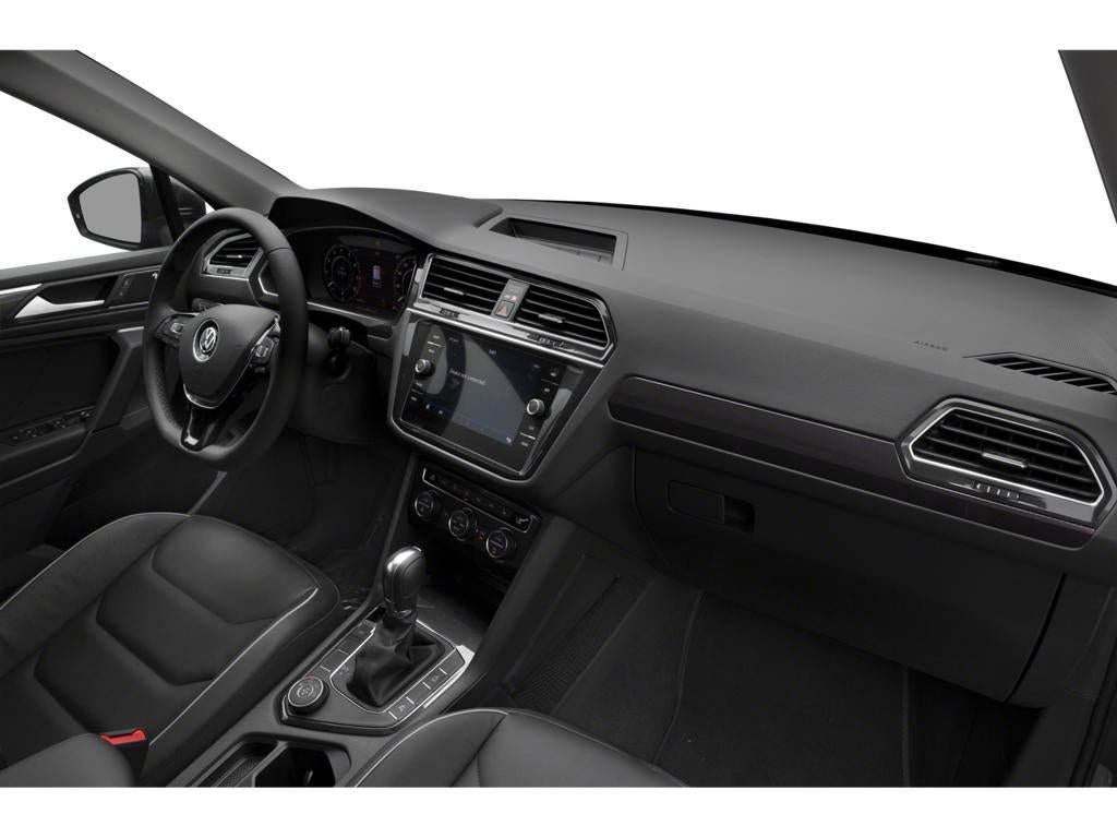 Used 2018 Volkswagen Tiguan SEL AWD/4WD image 41