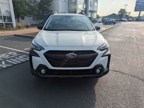 Certified 2025 Subaru Outback Onyx Edition AWD/4WD image 10