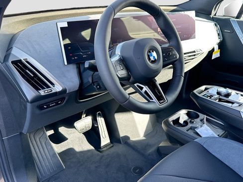 New 2026 BMW iX xDrive45 AWD/4WD image 7