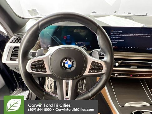 Used 2025 BMW X5 M60i w/ Climate Comfort Package image 8