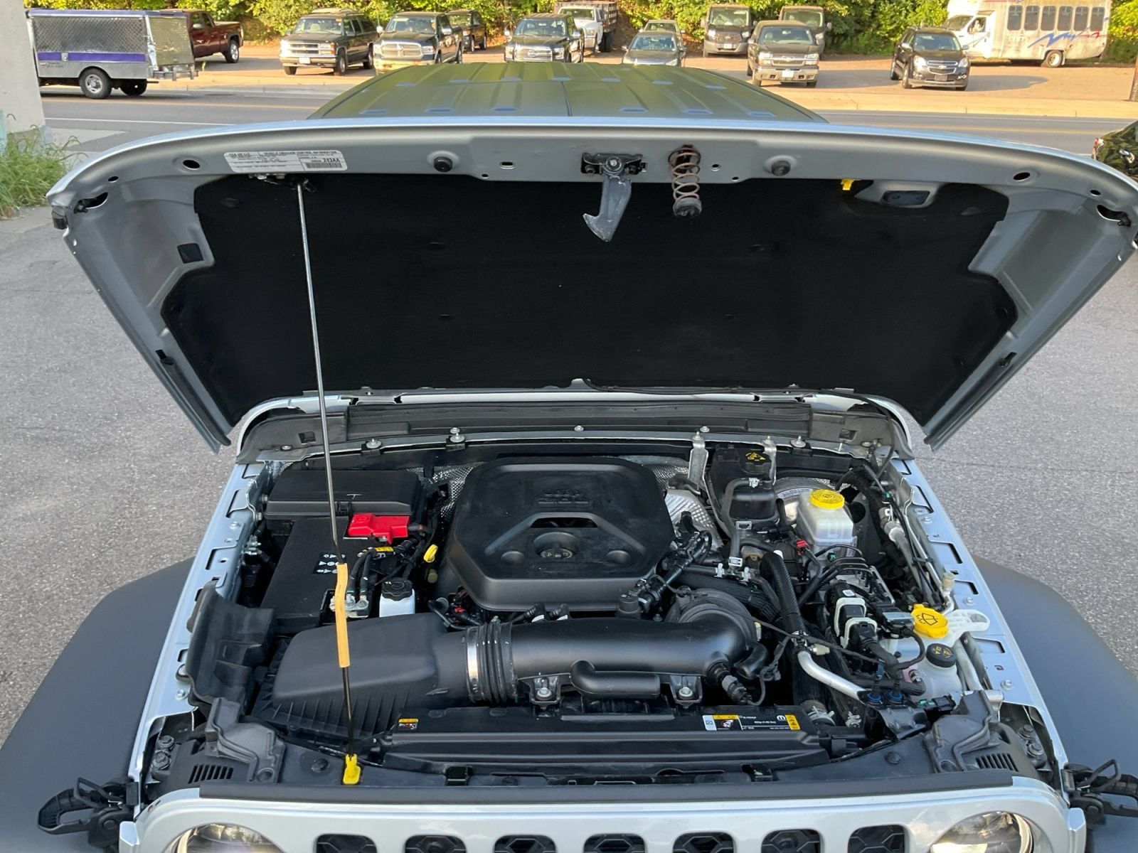 Used 2024 Jeep Wrangler Unlimited Sport AWD/4WD image 34