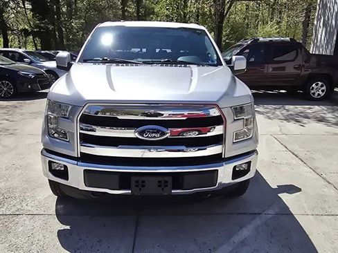 Used 2015 Ford F150 Lariat w/ Equipment Group 501A Mid image 8