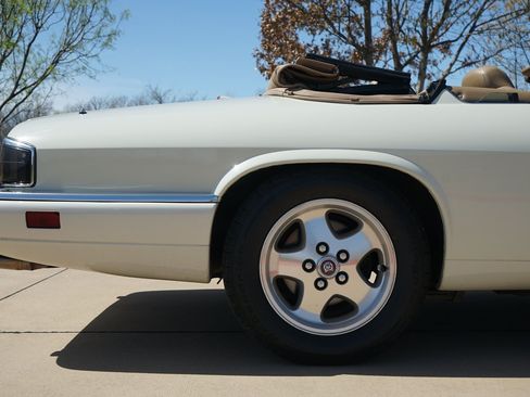 Used 1995 Jaguar XJS 4.0 Convertible RWD image 39