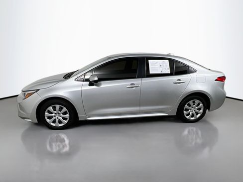 Used 2023 Toyota Corolla LE FWD image 9