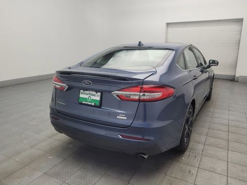 Used 2019 Ford Fusion SE w/ Equipment Group 151A FWD image 9