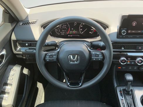 Used 2026 Honda Civic LX image 10