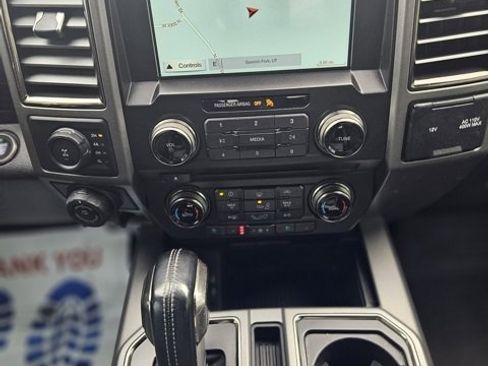 Used 2018 Ford F150 Raptor w/ Equipment Group 802A Luxury image 10