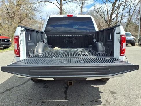 Used 2018 Ford F150 XLT RWD image 12