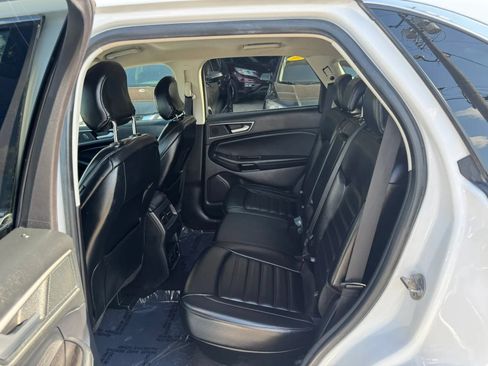 Used 2019 Ford Edge SEL w/ Equipment Group 201A FWD image 10