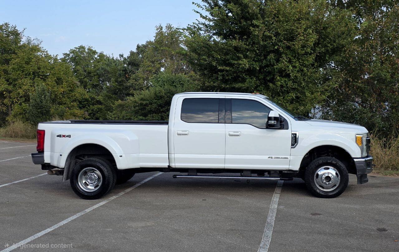 Used 2017 Ford F350 Lariat AWD/4WD image 19