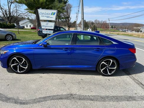 Used 2018 Honda Accord Sport image 6