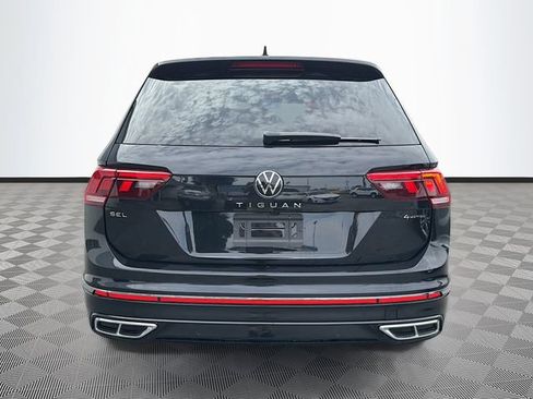Used 2022 Volkswagen Tiguan SEL R-Line AWD/4WD image 6