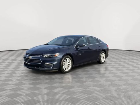 Used 2016 Chevrolet Malibu LT image 4