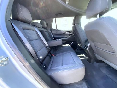 Certified 2025 Chevrolet Equinox LT AWD/4WD image 19