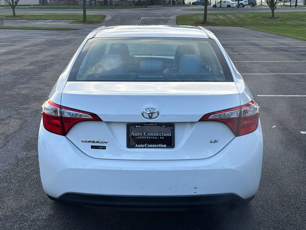 Used 2016 Toyota Corolla LE FWD image 6