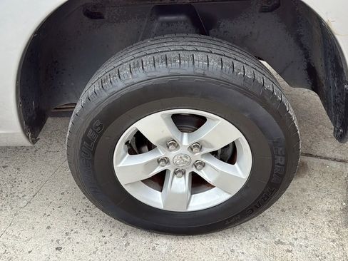 Used 2019 RAM 1500 Tradesman w/ Chrome Plus Package image 48