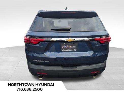 Used 2023 Chevrolet Traverse LS w/ Safety Package image 13
