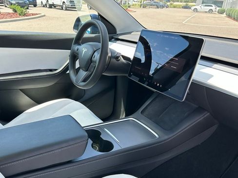 Used 2021 Tesla Model Y Performance AWD/4WD image 49