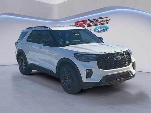 New 2026 Ford Explorer ST-Line w/ ST-Line Street Pack RWD image 27