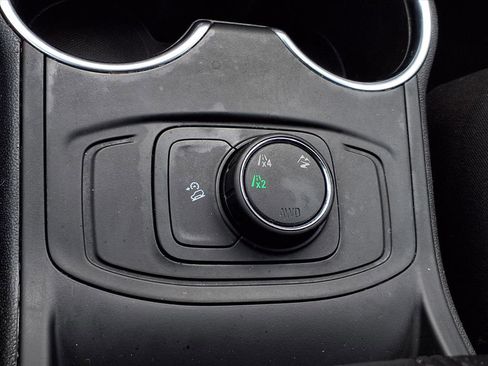 Used 2018 GMC Terrain SLE image 21