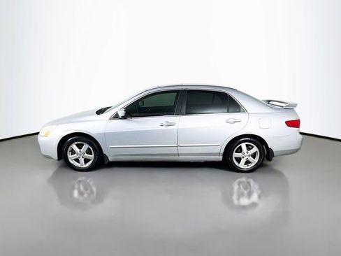 Used 2005 Honda Accord EX image 11